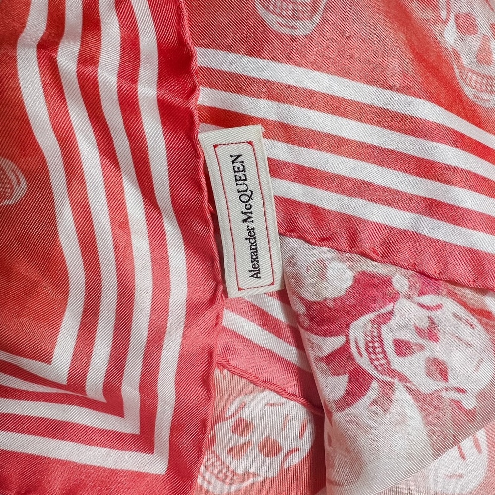 Alexander McQeen Silk Scarf - Picture 5 of 6